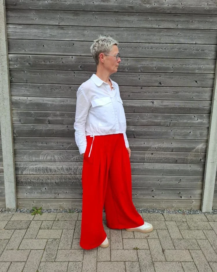 SAGA pants