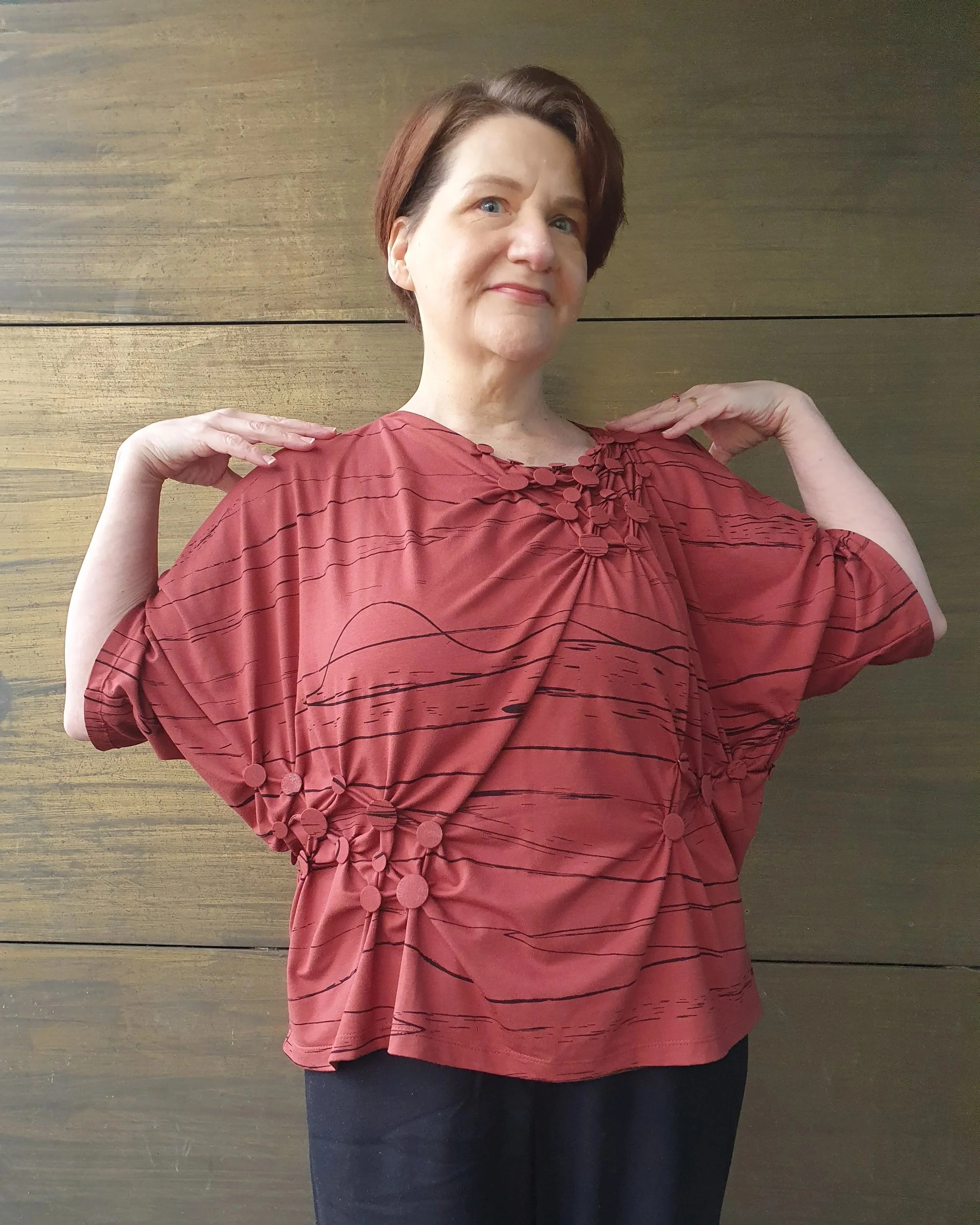 Aura by Corinne / @ellie.sew.happy