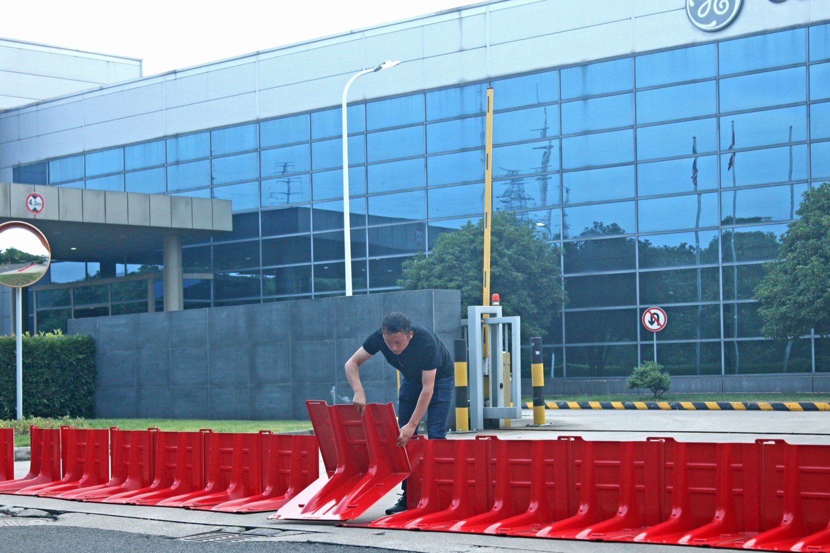 Instant Flood protection barrier