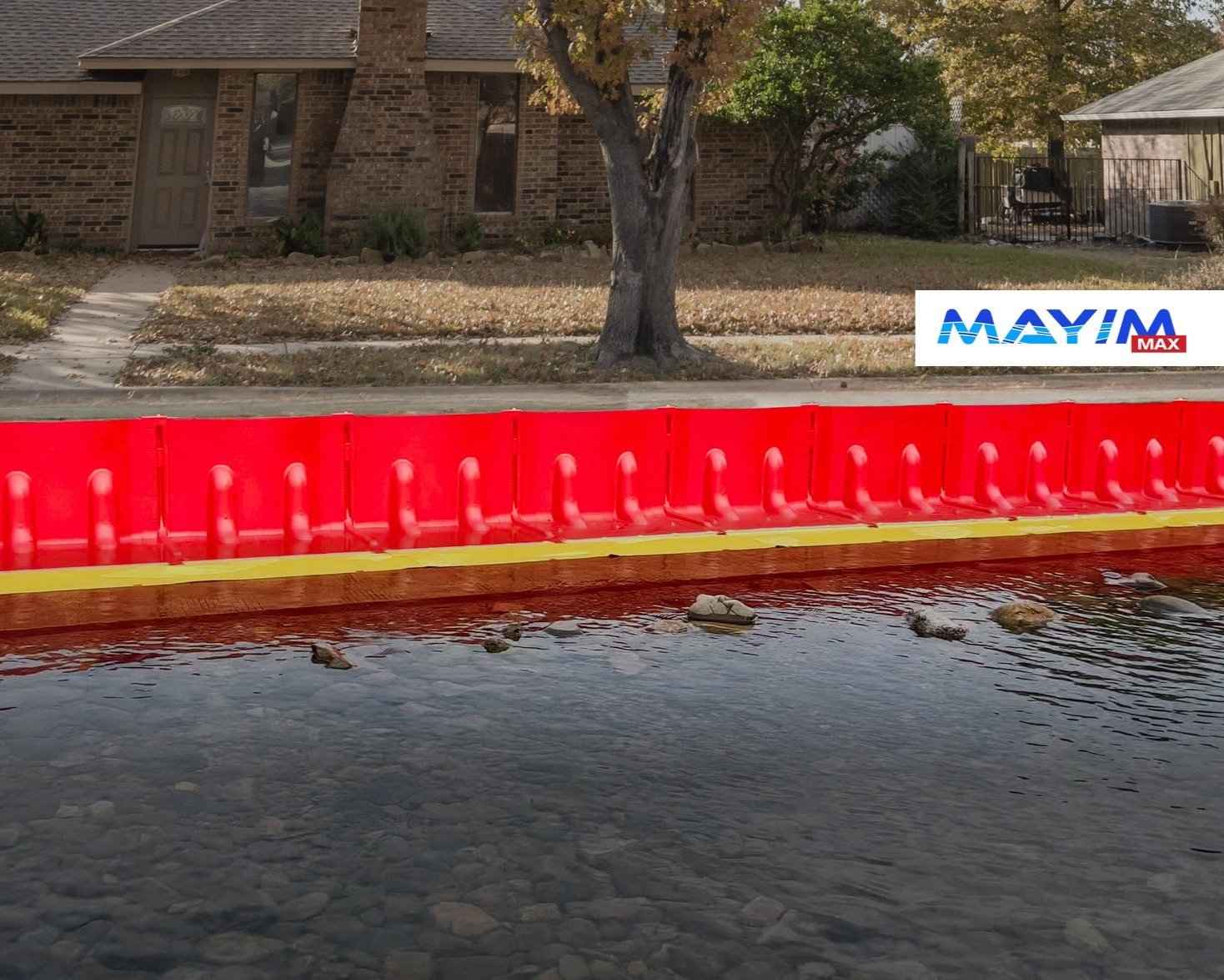 Mayim MAX large panel flood barrier