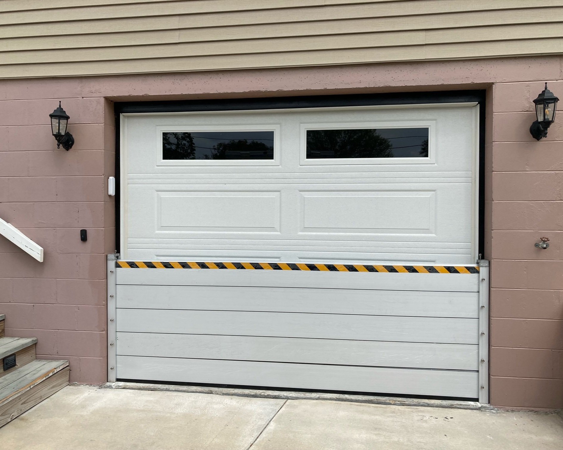 flood barrier for garage