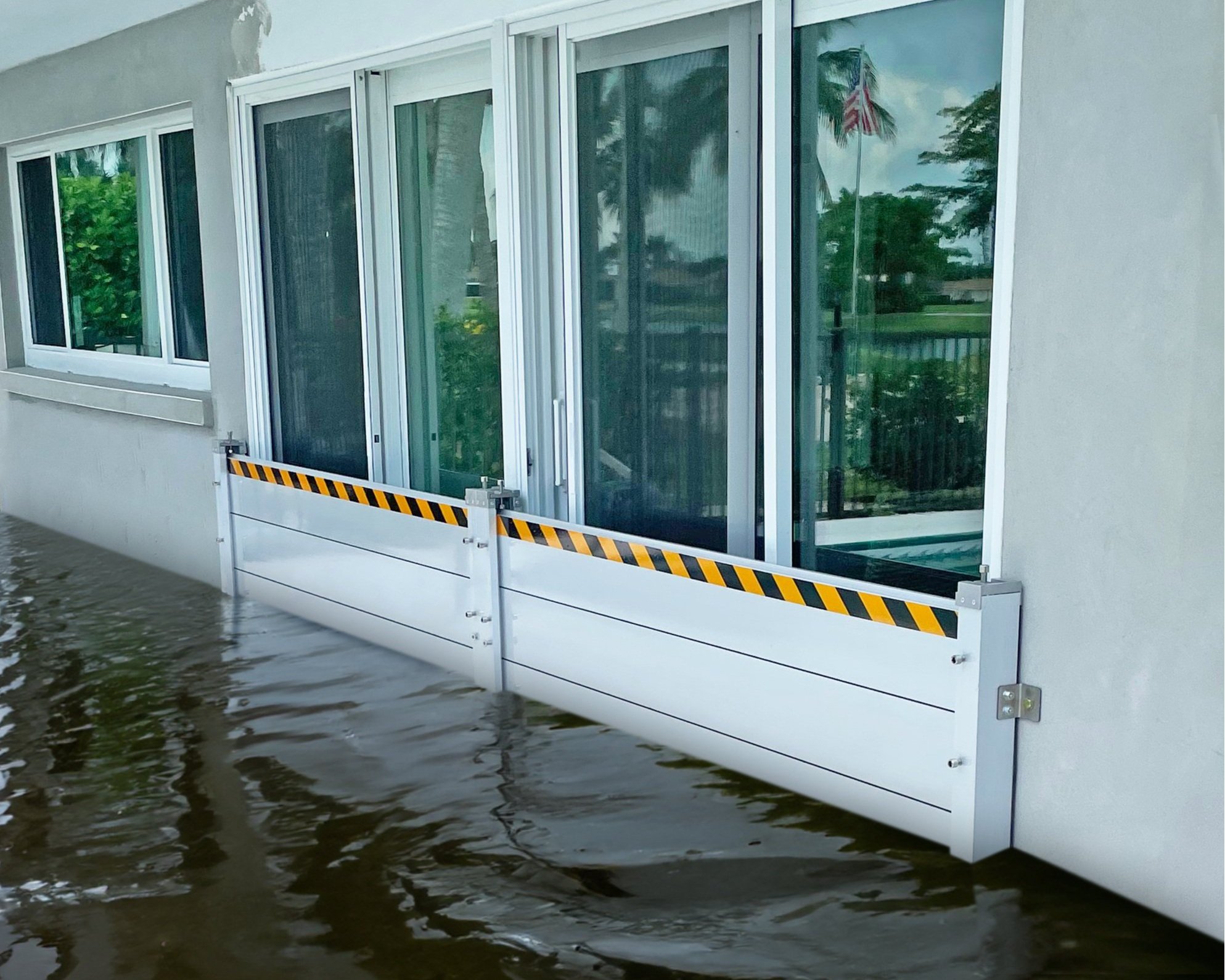 flood gate for sliding doors