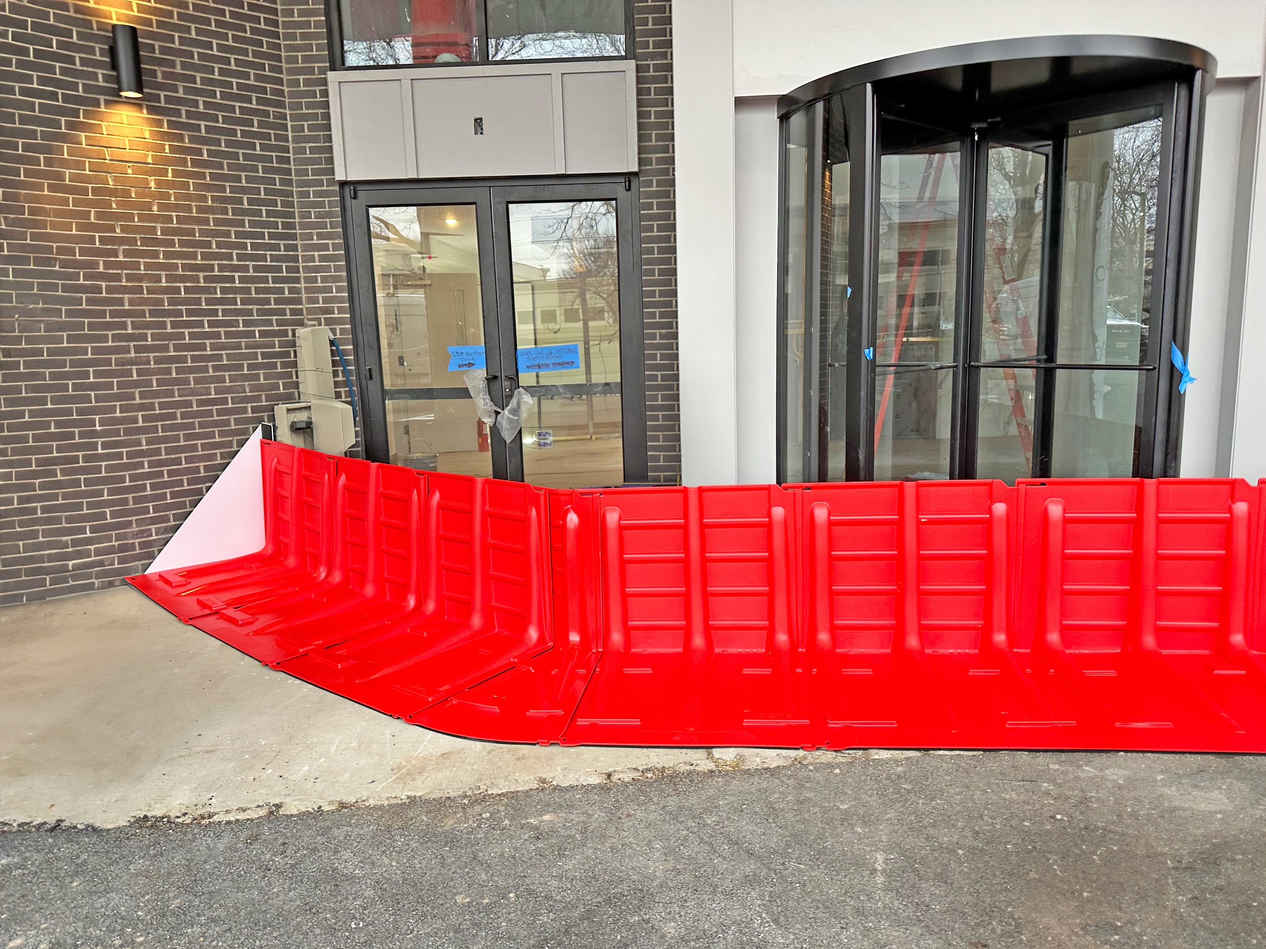 entryway flood barrier protection