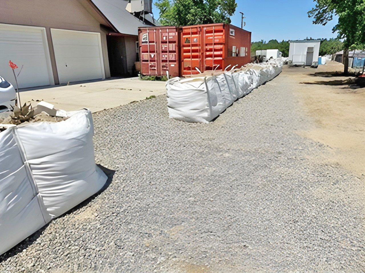 sandbag barriers for flood control