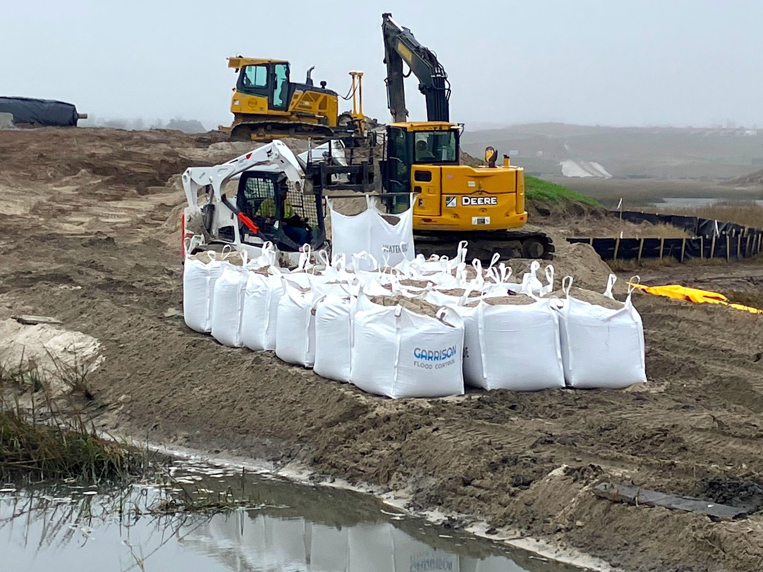 sand filled big bag barriers for construction site