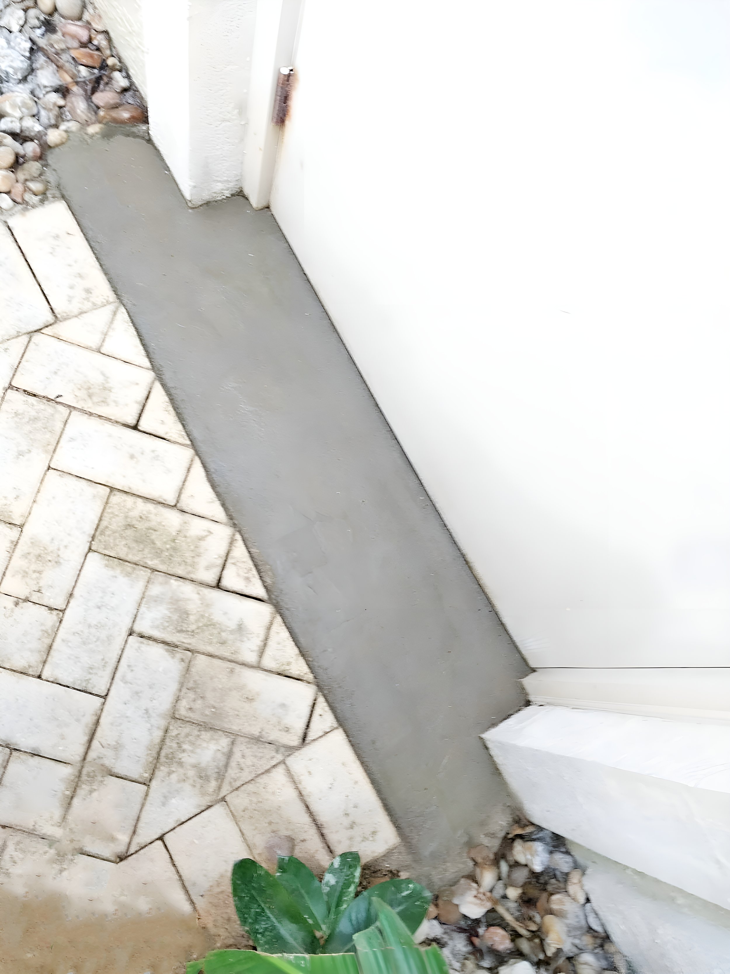 flood footer for entryway
