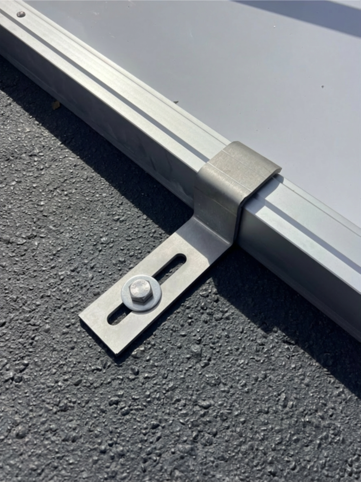 BlueFIN™ Anchoring Bracket