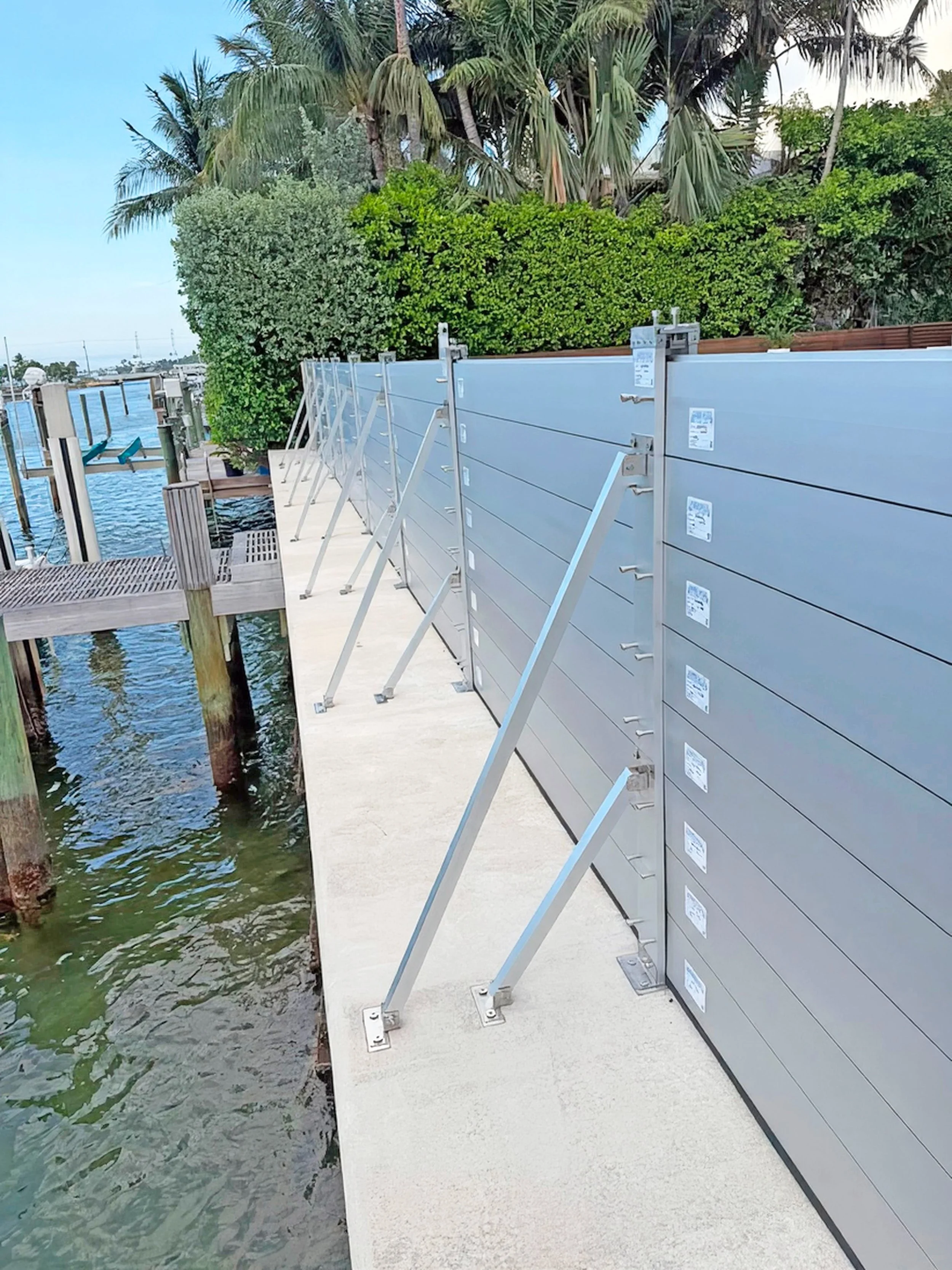 flood barrier for waterfront property