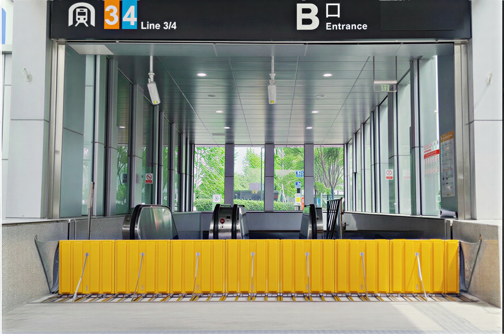 automated flood gate for transit and metro stations