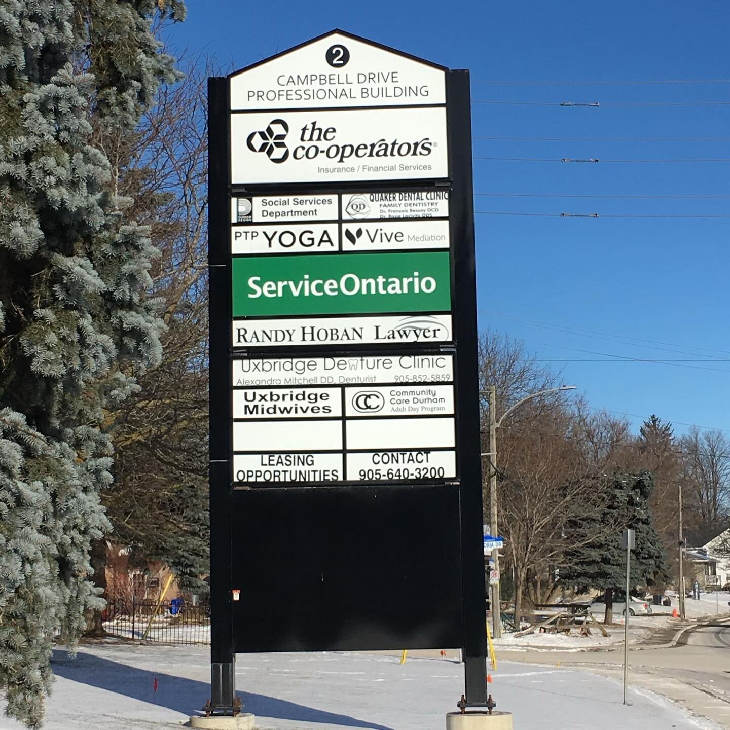 Can&rsquo;t believe I have been at 2 Campbell Drive for over 2 years now!&nbsp;&nbsp;With the big letters &ldquo;YOGA&rdquo; on the front sign, you can&rsquo;t miss me!
#frontsign #campbelldrive #pathwaystopeaceyoga #pathwaystopeaceyogaandhealing