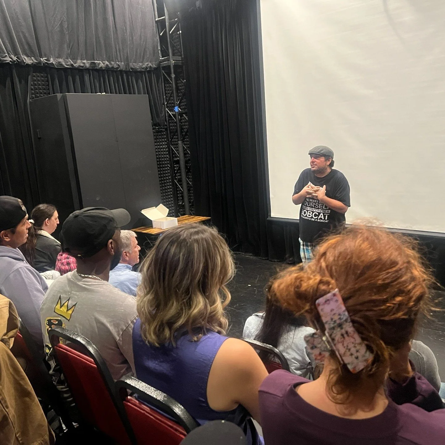 Q &amp; A with @timrealbutoofficial Bobcat Moretti, himself!!!! Such an inspiring artist ✨️ sharing his movie with us. @bobcatmoretti
.
.
#bobcat #bobcatmoretti #film #movies #theatre68 #theatre #theater #show #comedy #drama #performance #stage #onst