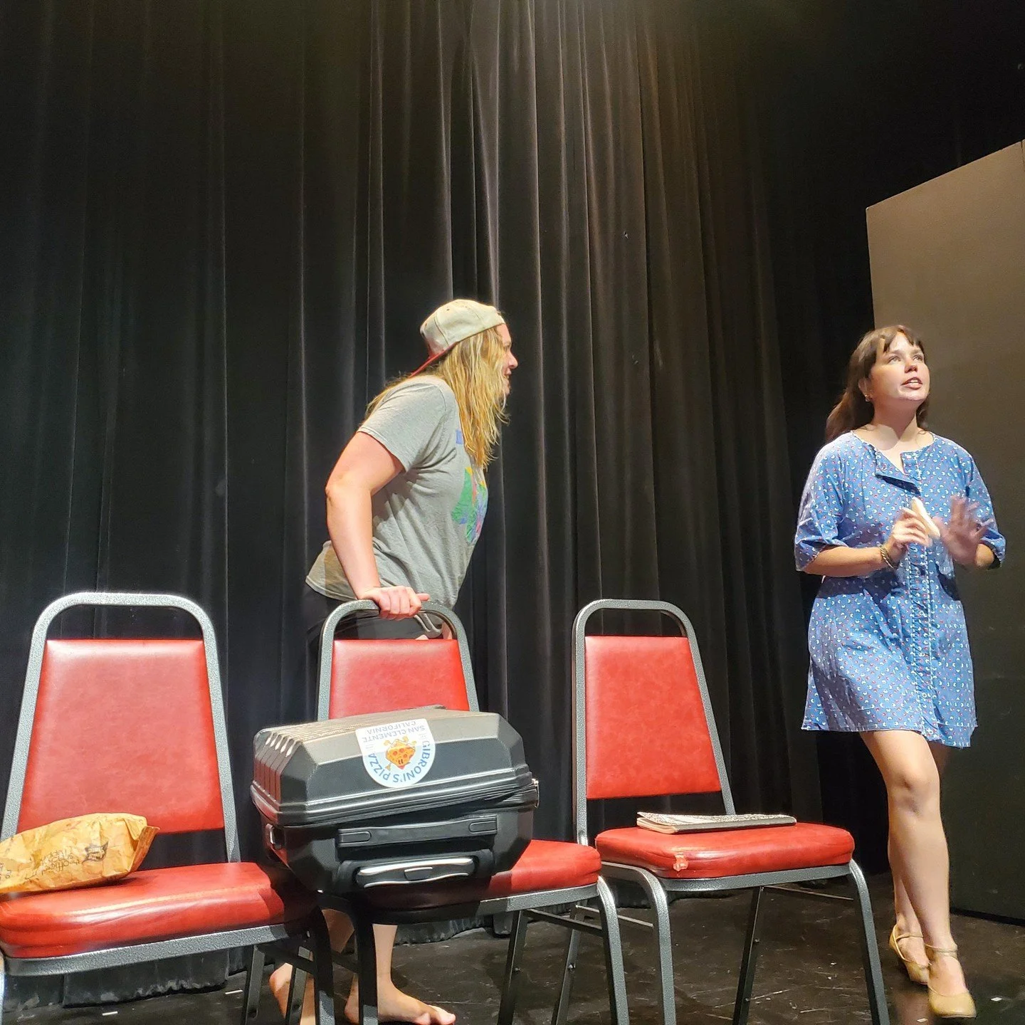 Back to Week 1 of the cycle - scene work, baby!
.
.
#theatre68 #theatre #theater #show #comedy #drama #comedy #performance #stage #onstage #actor #actorslife #acting #director #writer #arts #standup #standupcomedy #liveshow #comedyshow #performingart