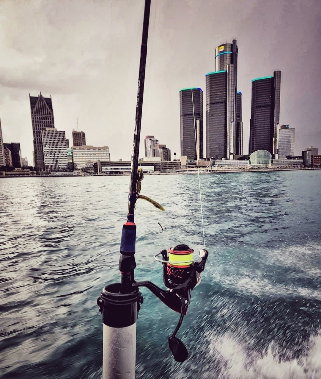 Gear you need for vertical jigging the Detroit River — Reel Fish'N LLC