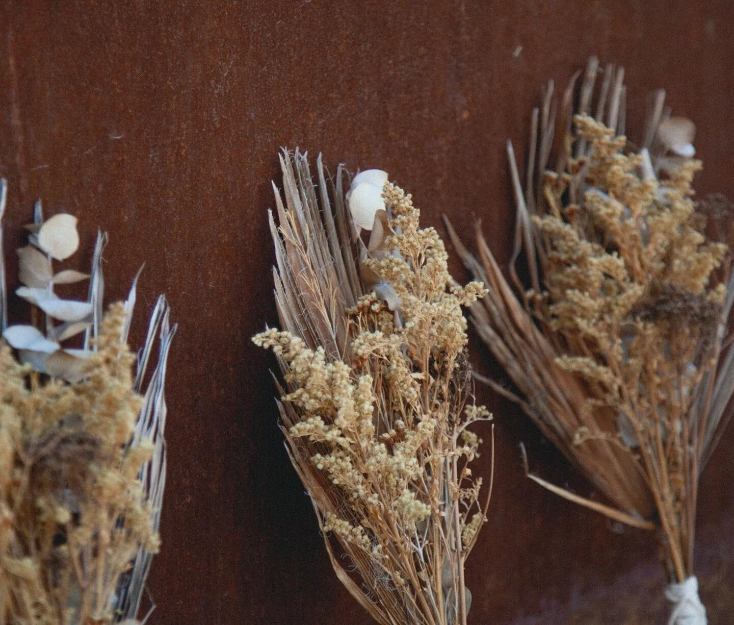 can’t get enough of these desert bouquets