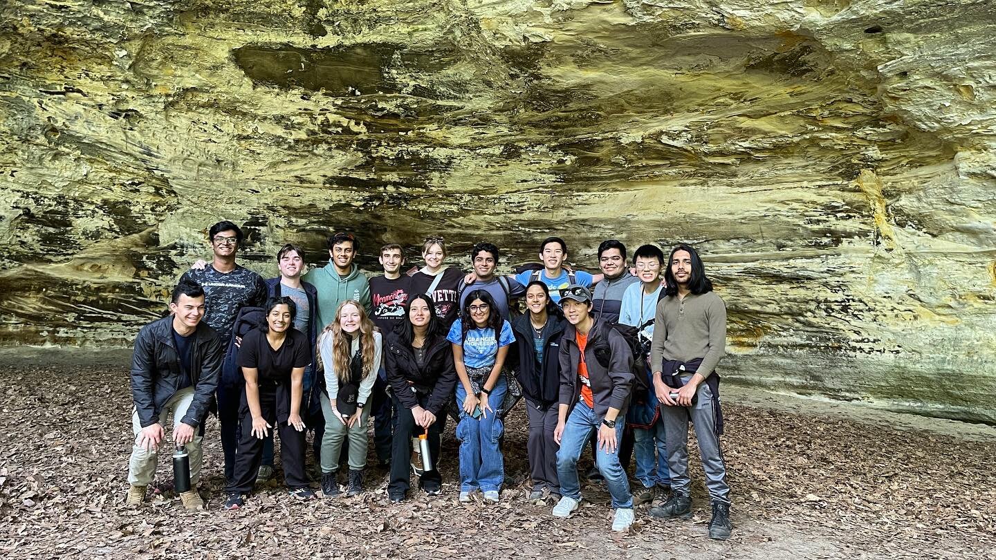 This past weekend, members of ISS went camping at Illinois State Park, Starved Rock! Huge thank you to our social director, @david._.howard for putting this all together🔥🔥🔥🔥