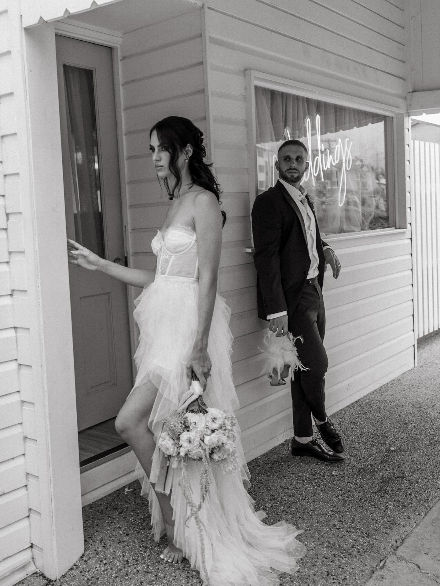 happy weekend lovers @hitchersloveshack

Styling &amp; setup - @eventcore.com.au 
Florals &amp; setup - @flowersbywynne 
Makeup - @makeup__by__ky 
Hair - @innergoddesshair_ 
Video - @threadless_films 
Photo - @katiepurlingphoto &amp; @theseitterwoodh