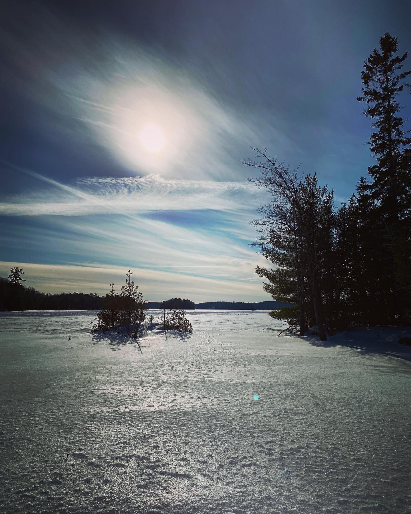 Exploring Horseshoe some more. It&rsquo;s probably one of my favourite places on the lake, made all the better when you have it all to yourself, as I did today! 😉
.
.
.
.
.
.
.
#northfrontenac #mississagagon #cabin_16 #infrontenac #ontario #yourstod