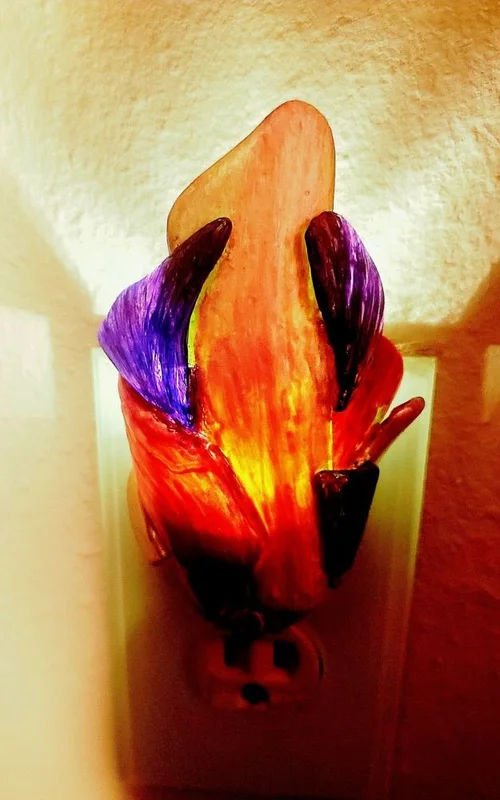 Glowing sculpted flower