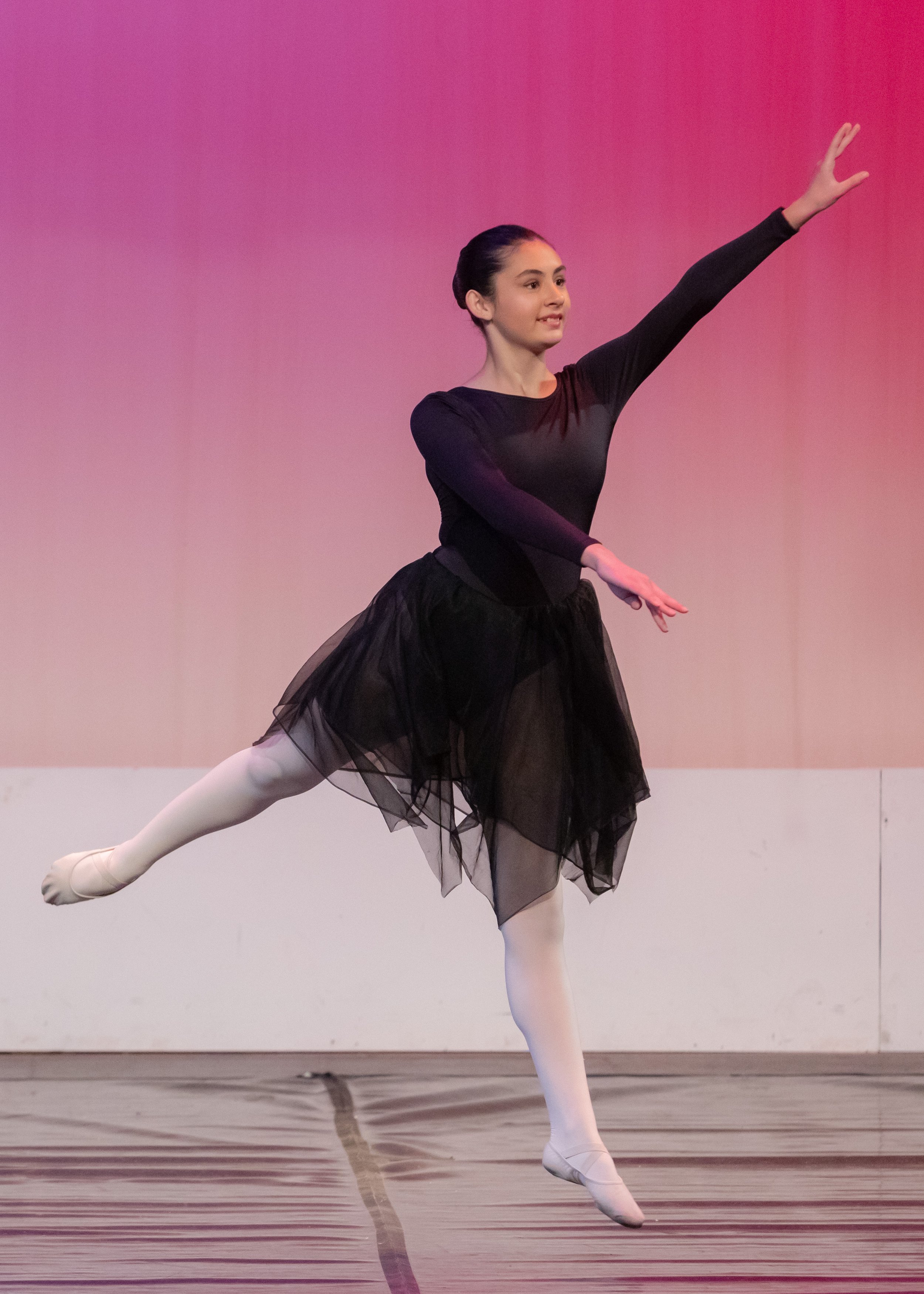 _K3A9798 Francesca Saute Arabesque.jpeg