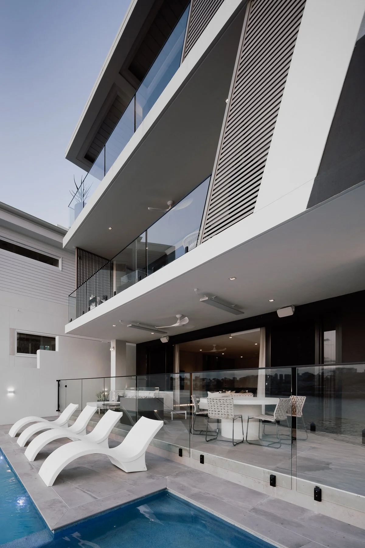 Web and Insta Res-50.jpg