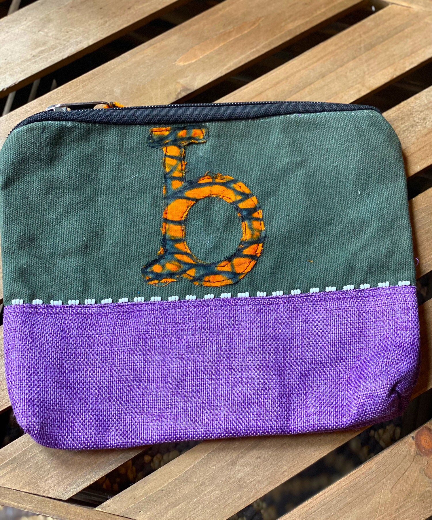 Multi-Purpose Embroidered Bag - 'b''