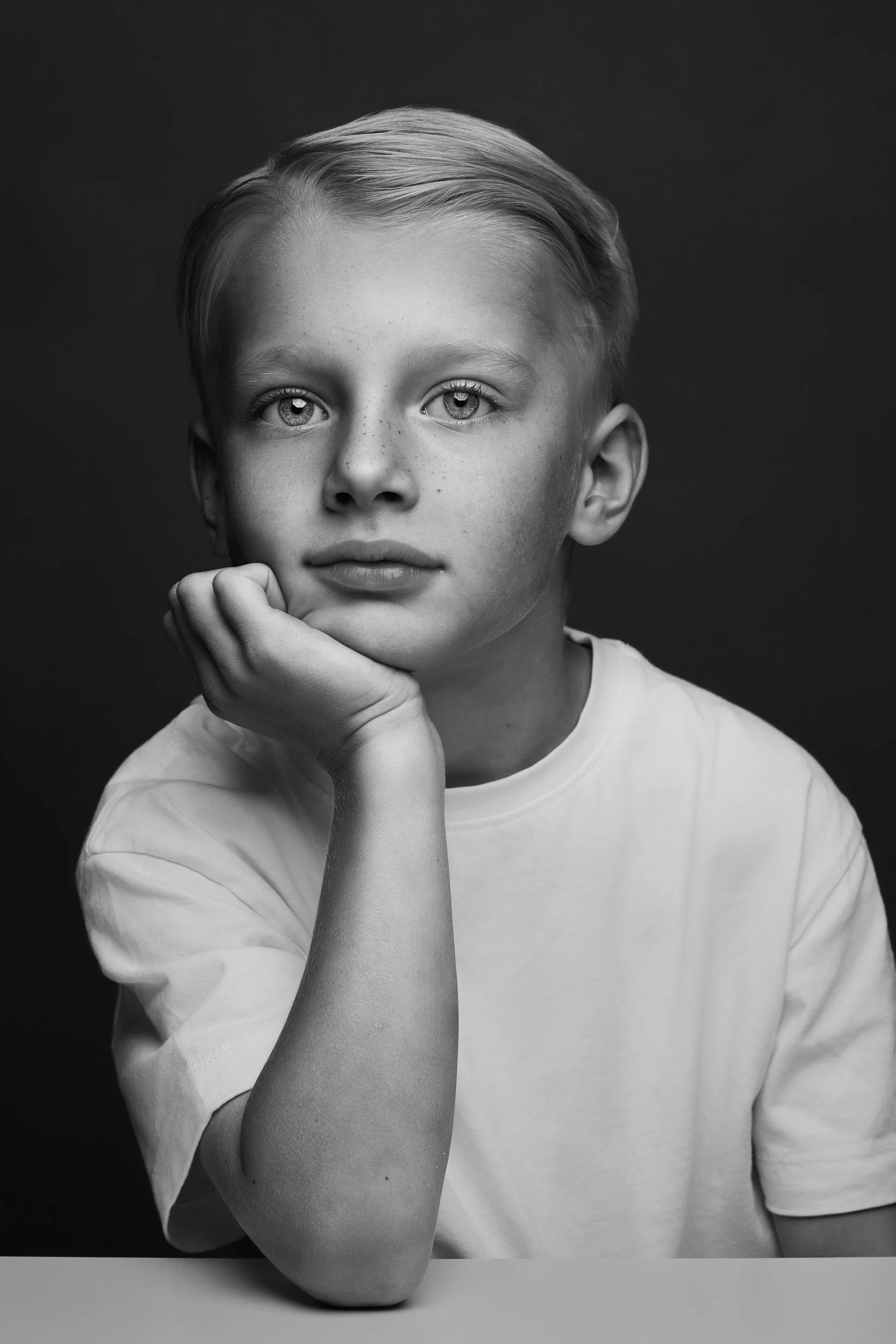 250607_KlassiekPortret_ClaireDerison_16.jpg