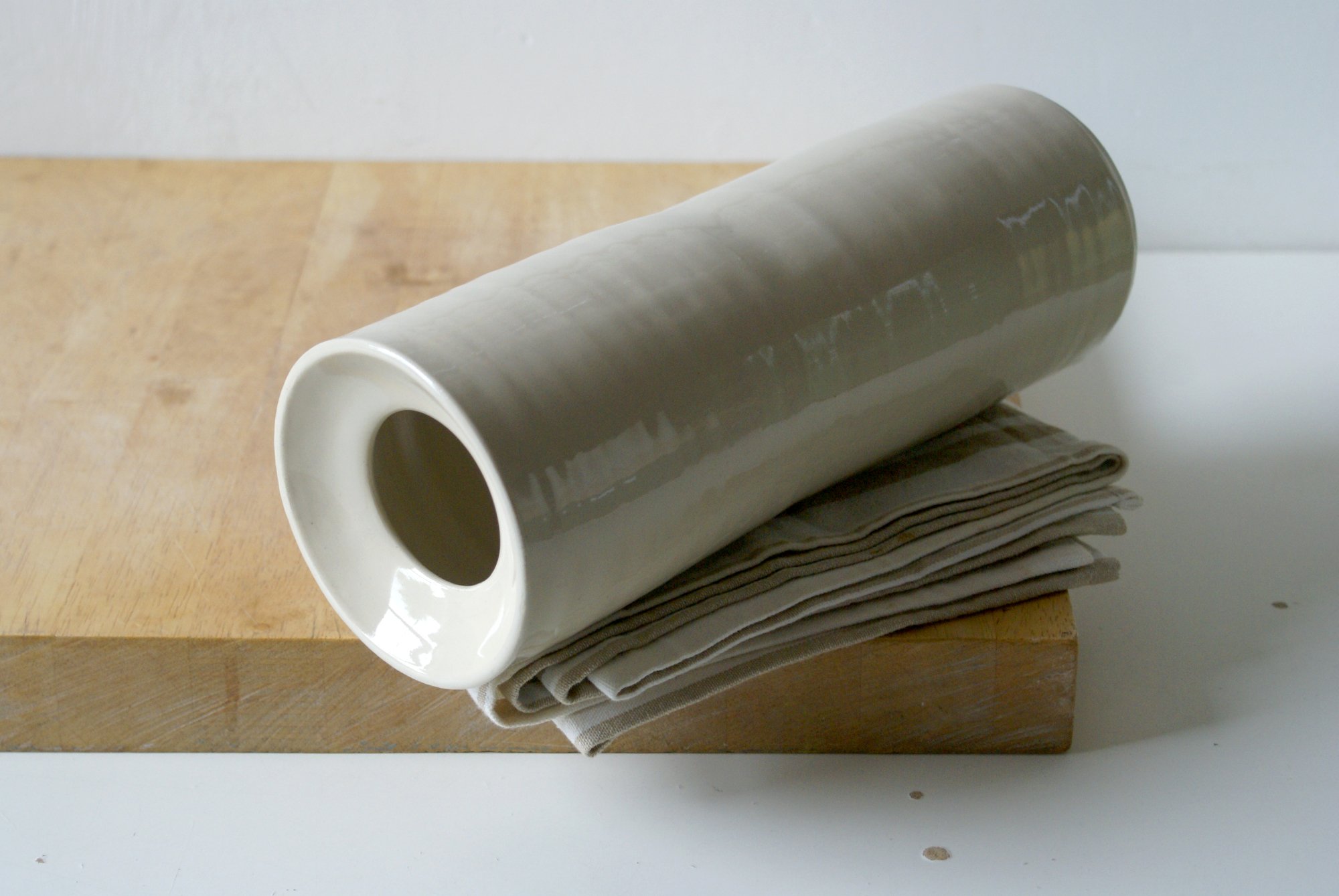 glossytubevase-2.jpg