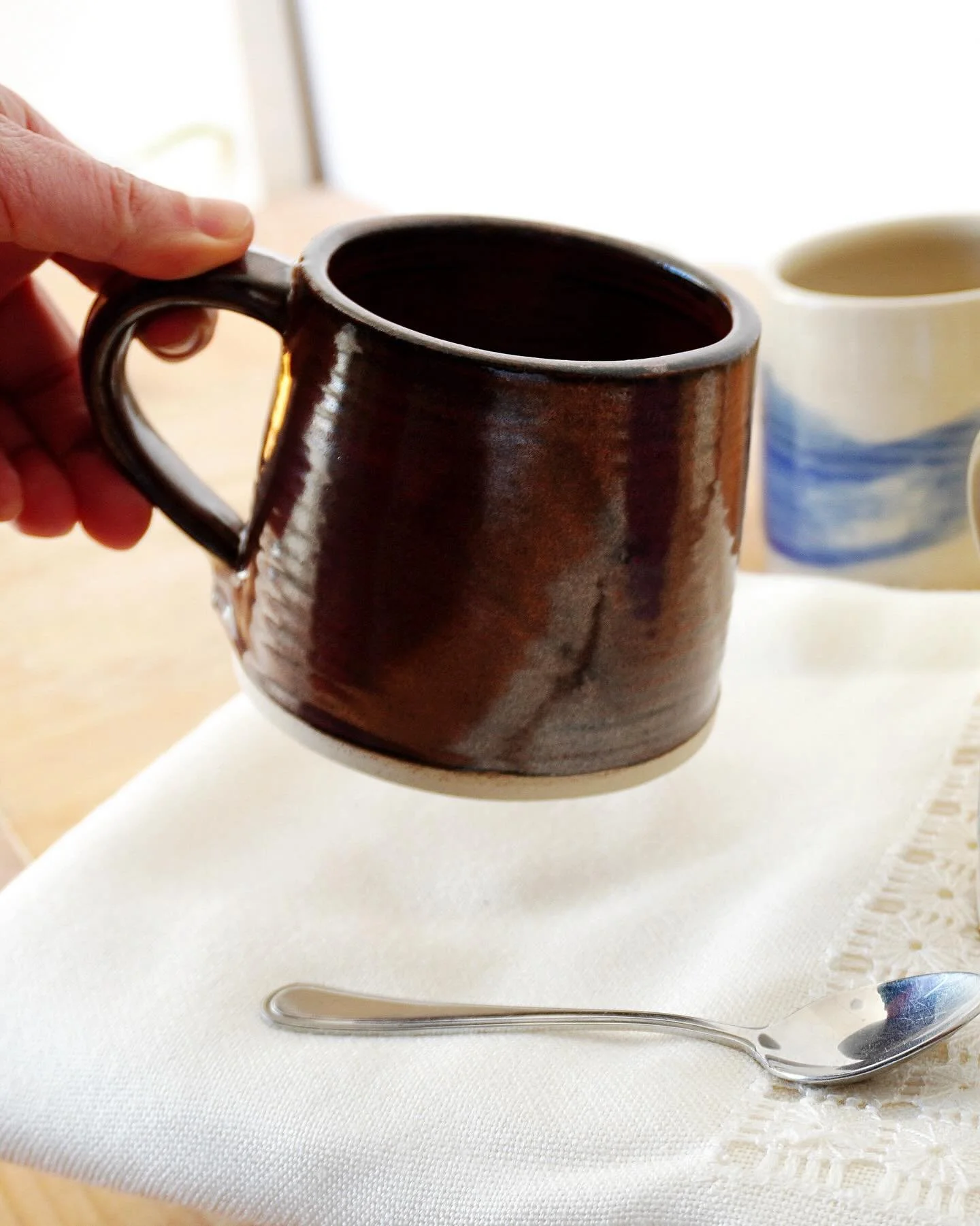 Thanks to everyone who dropped by the ceramics fair it was great to meet familiar faces and new ones! I&rsquo;ll be back tomorrow from 10am until 5pm. #ceramicsfair #handmadepottery #daysoutyorkshire #springhassprung