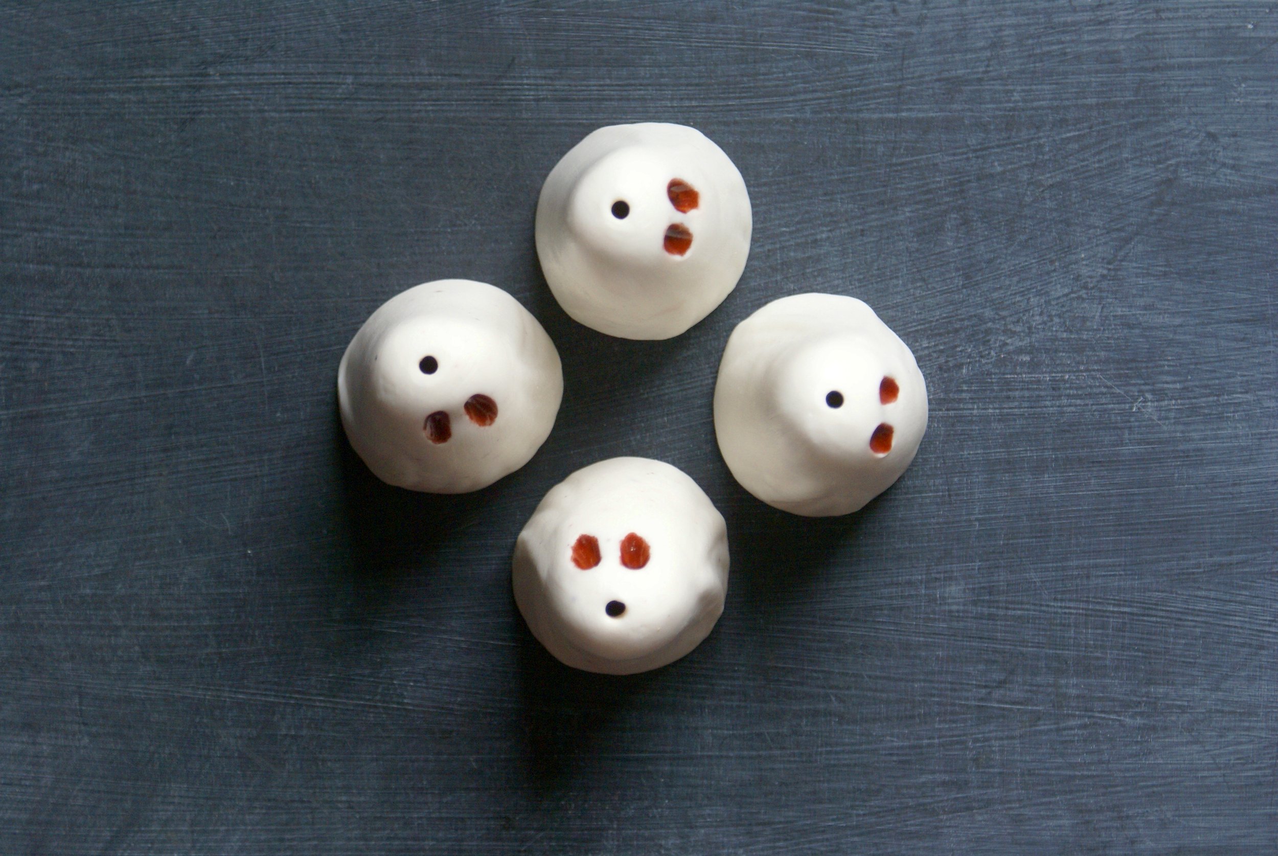 ghosts-red-5.jpg