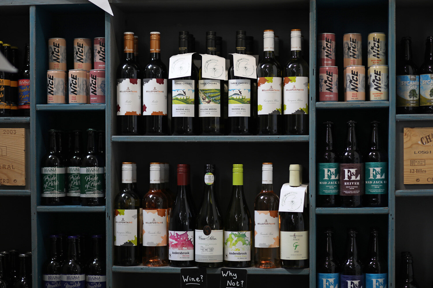 Browns Lakeside Larder