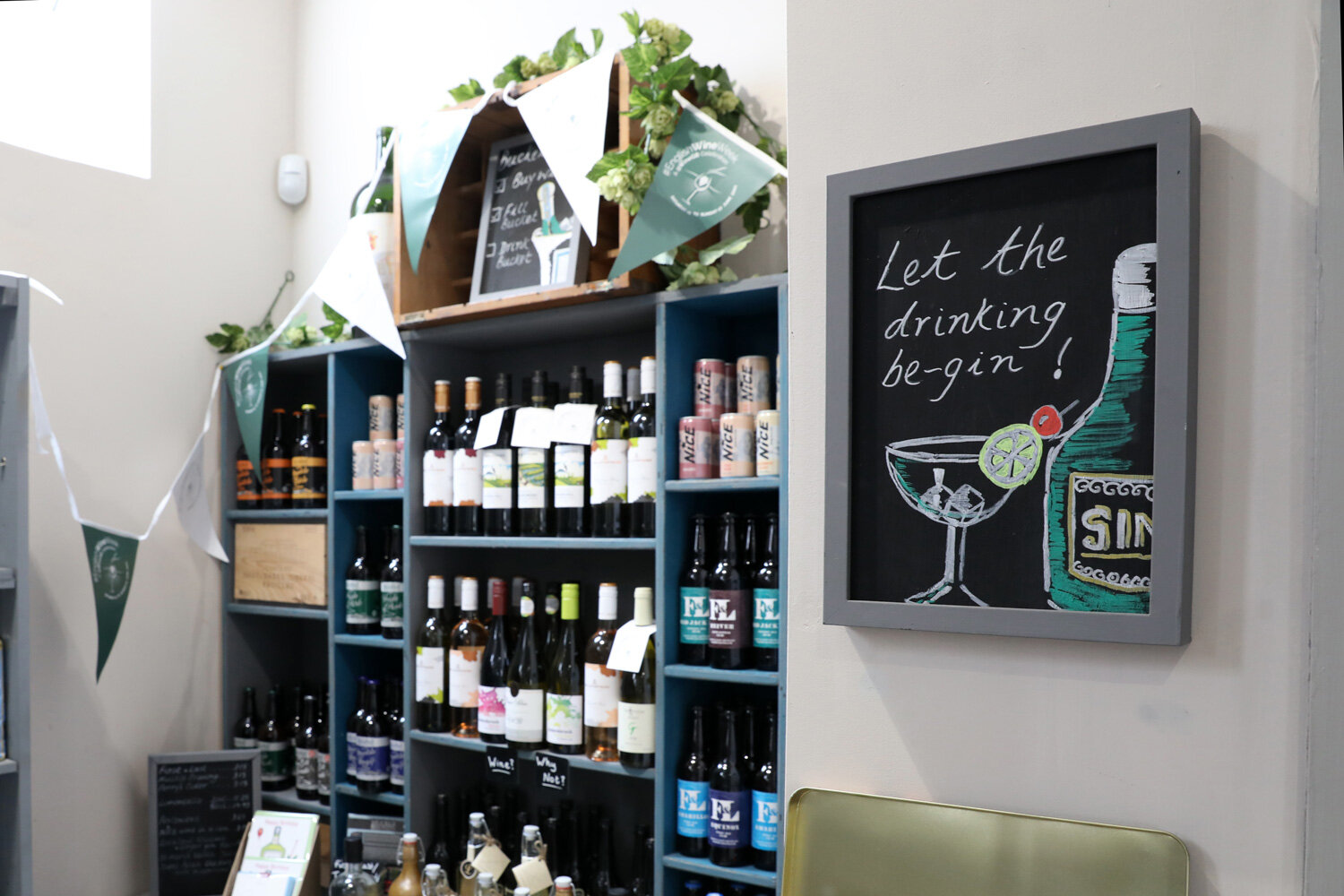 Browns Lakeside Larder