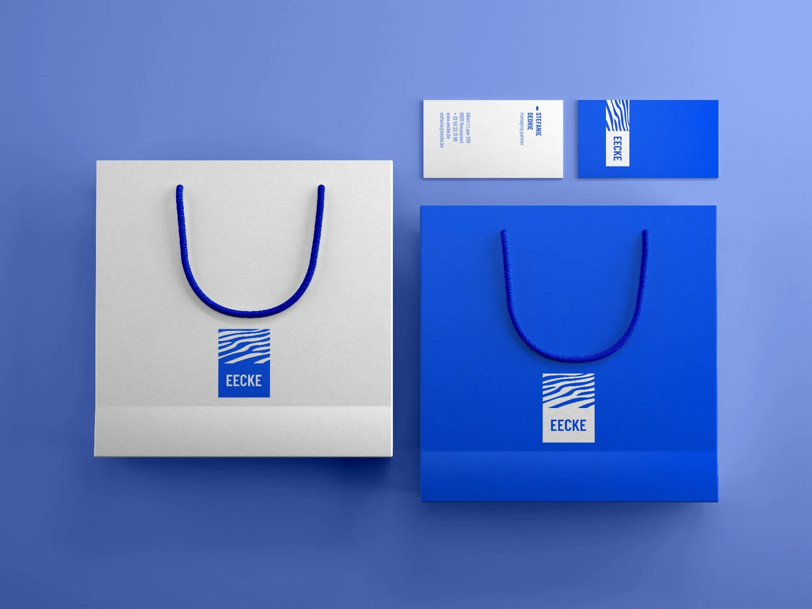 Desk1_ImmoEecke_paperbag copy.jpg