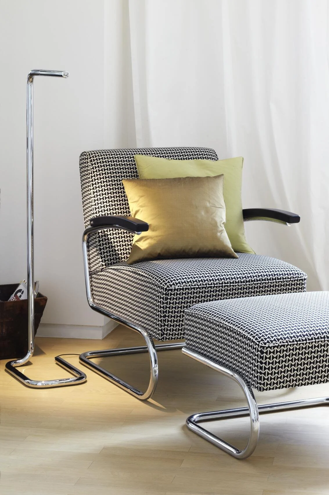 S411_Maharam Tri001_02.jpeg