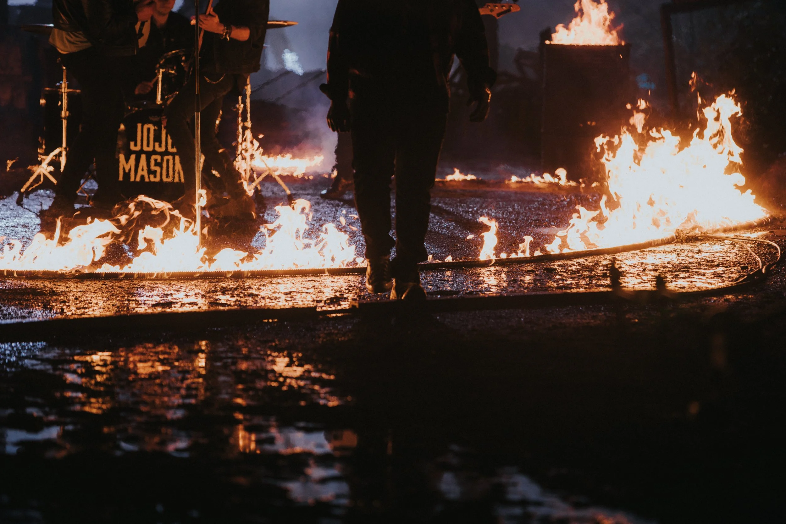 JoJo Mason-Let Me Down Easy_Photos by Cass O'Neil-27.jpg