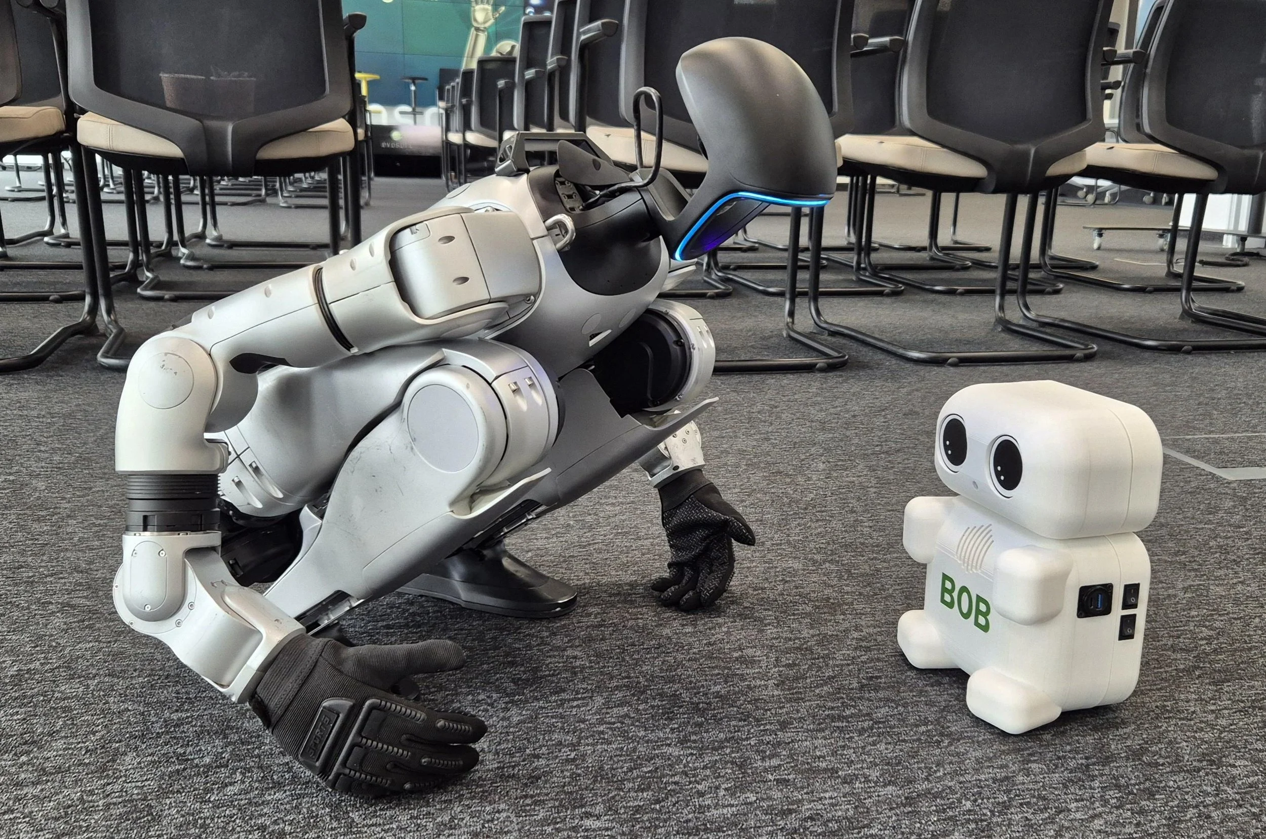 🤖🎓 Robots, Research, University Synergy