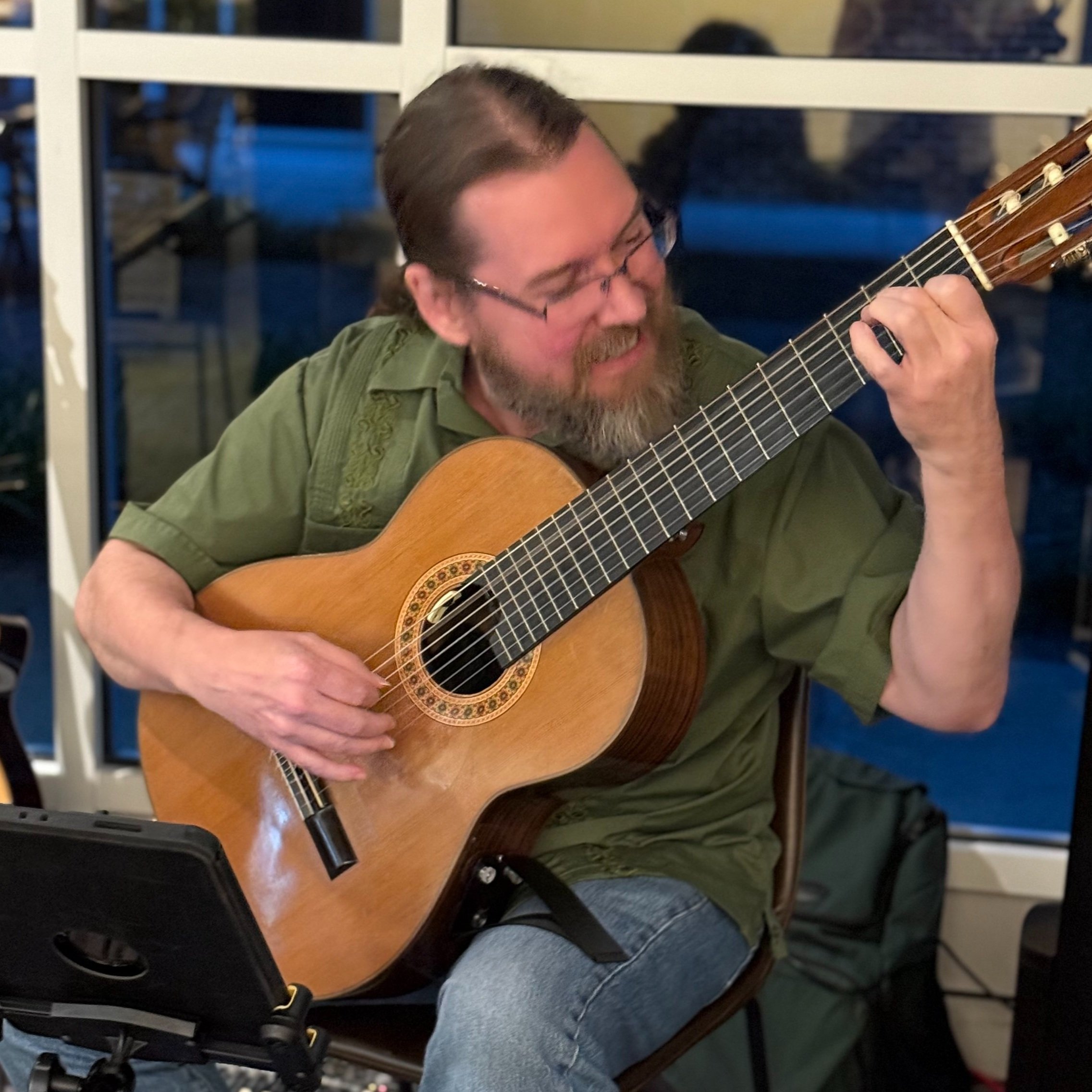 Live Music: Brian Smith