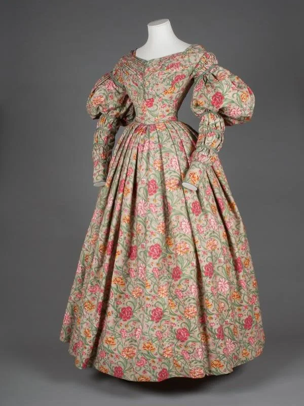 💐 &ldquo;Challis is a woven fabric which at this time would have been made of a blend of silk and wool. It was first manufactured in 1832, originating in Norwich. It was softer than many similarly priced alternatives, hence its name, which comes fro