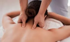 Libérez votre corps et votre esprit grâce au massage relaxant