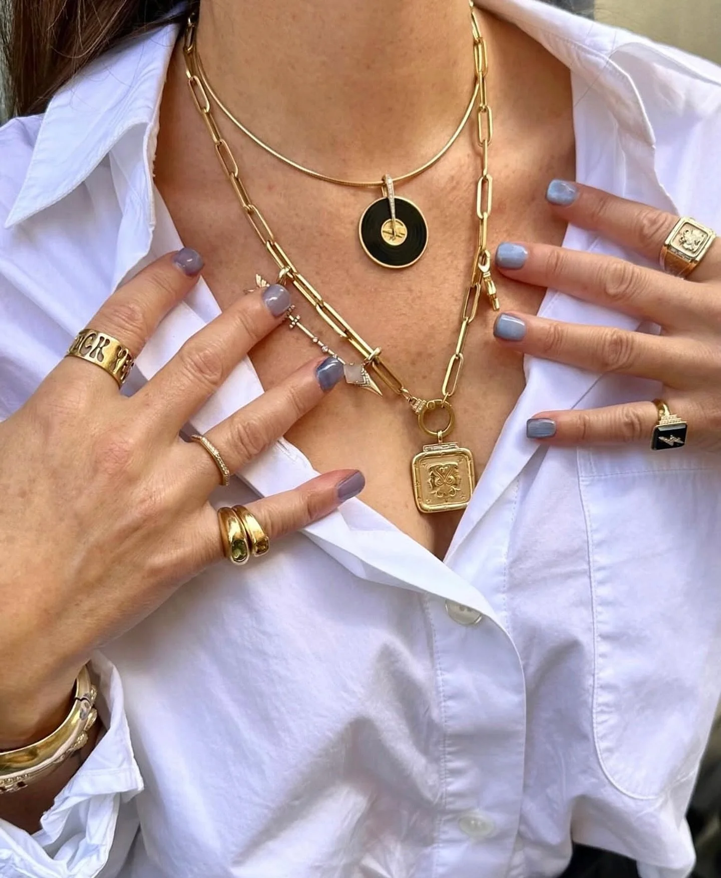 yes, yes and yes! @sorellinajewelry 

#vanbrockjewels #sorellina #sorellinajewelry #finejewelry #shoplocal #goldjewelry #jewelry #kcmo #kansascity #instajewelry #jewelryaddict #jewelrylover #jewelry #necklace #necklaces #diamondnecklaceset #necklaceo