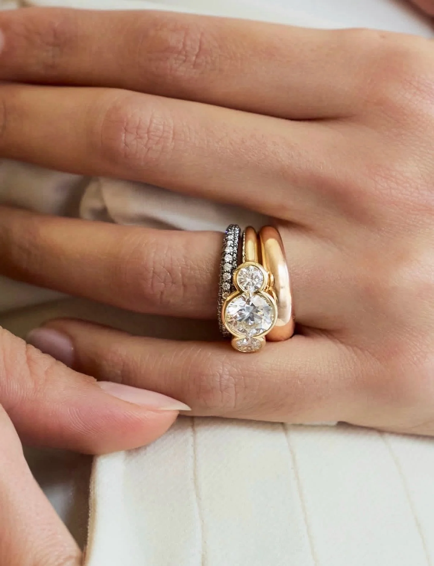 @claudiamaejewelry bridal collection drops tomorrow 🤍✨😍

#vanbrockjewels #claudiamaejewelry #finejewelry #bridaljewelry #kansascity