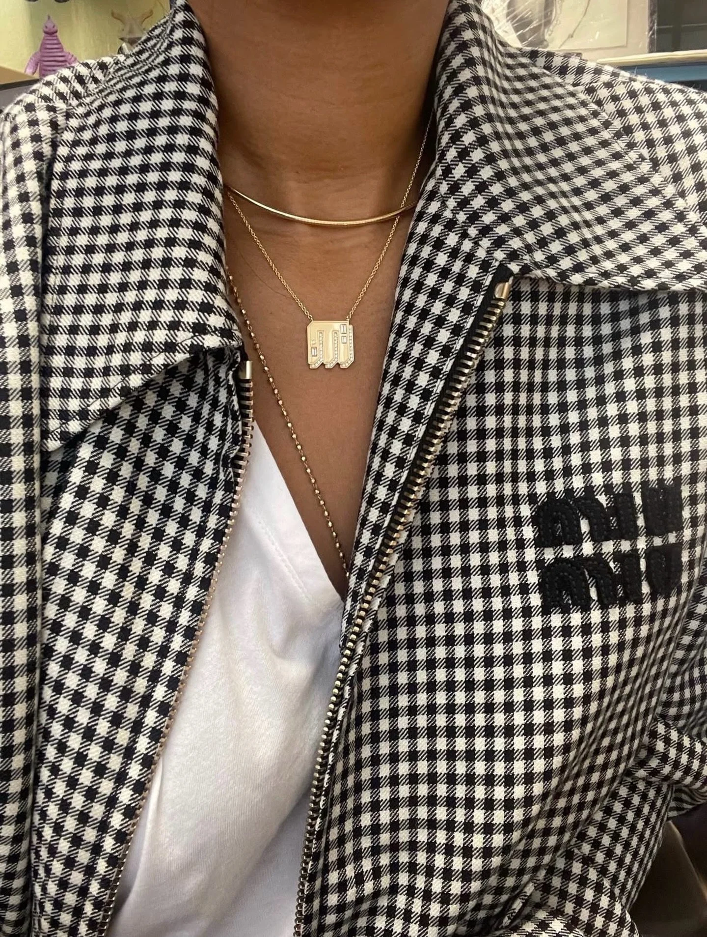 the @boochierofficial letter necklace is an instant staple ✨

#vanbrockjewels #finejewelry #boochier #kansascity #shoplocal