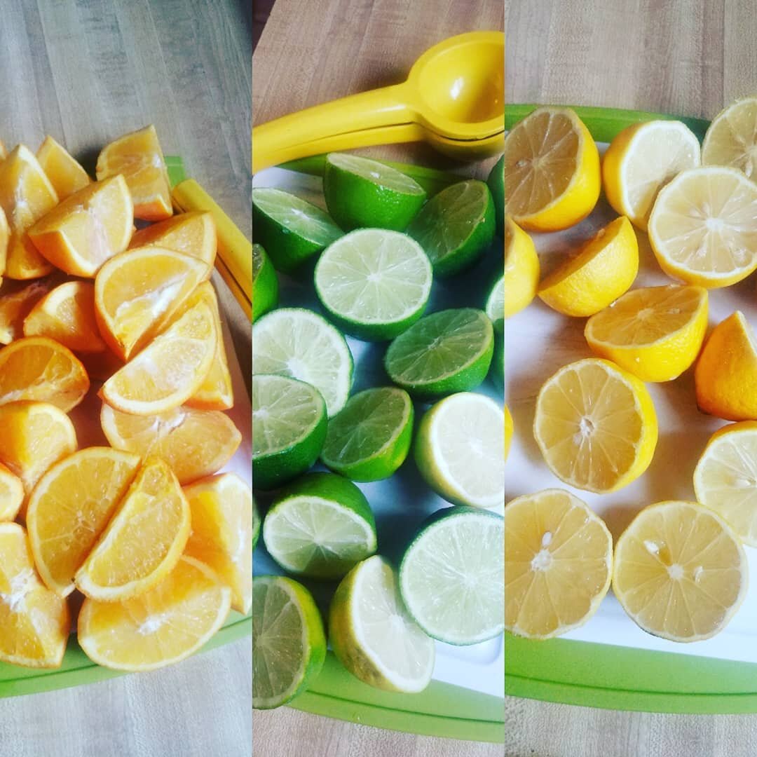 FOOD-SAVER LIFE HACK!
.
I had a TON of citrus that was about to go bad.
.
I juiced each group of citrus and spread them evenly into ice cube trays.
.
I let them freeze, and then put them into freezer bags for future use! .
Each 'frice cube' is approx