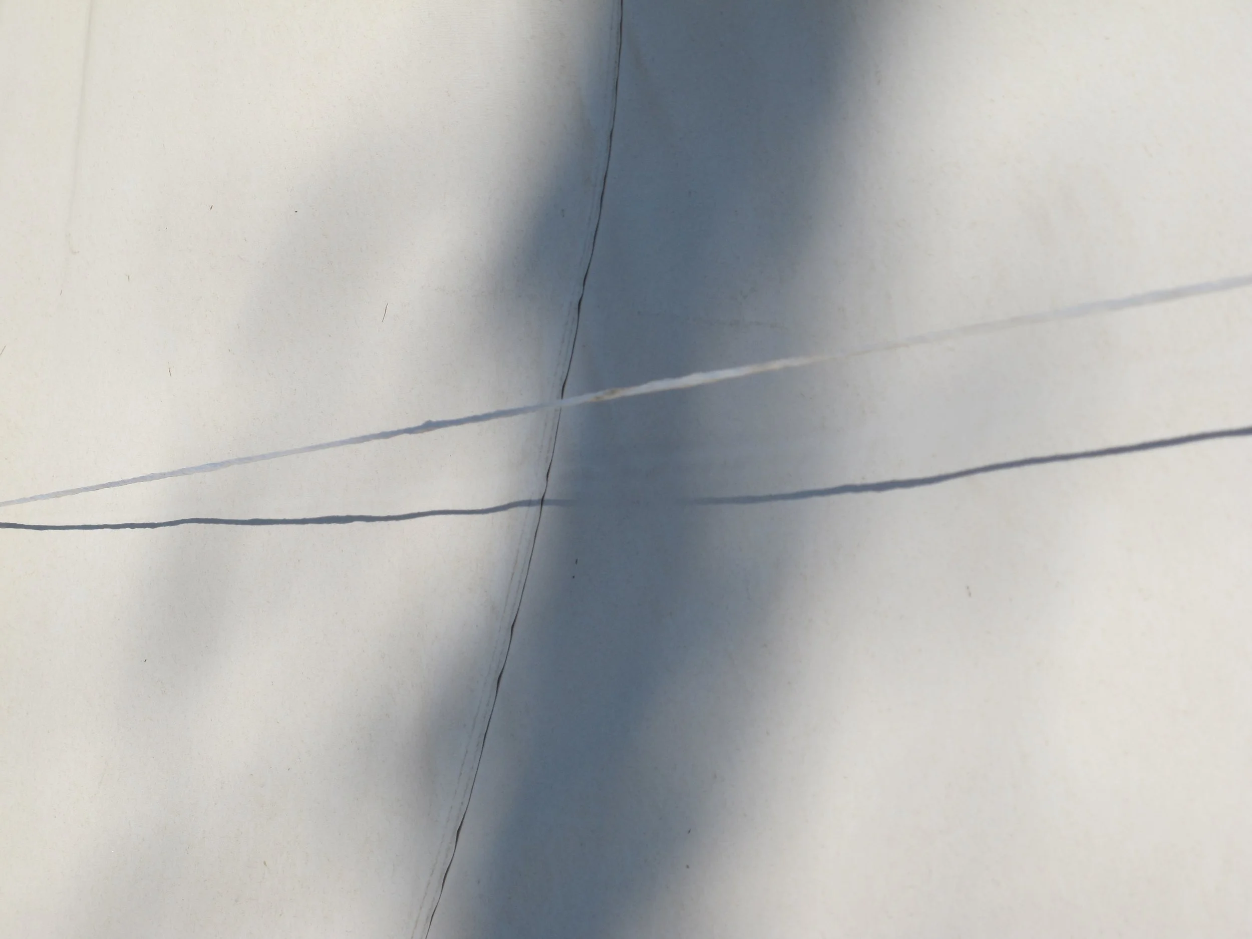 69 Folegandros fil mur blanc oct 11.JPG