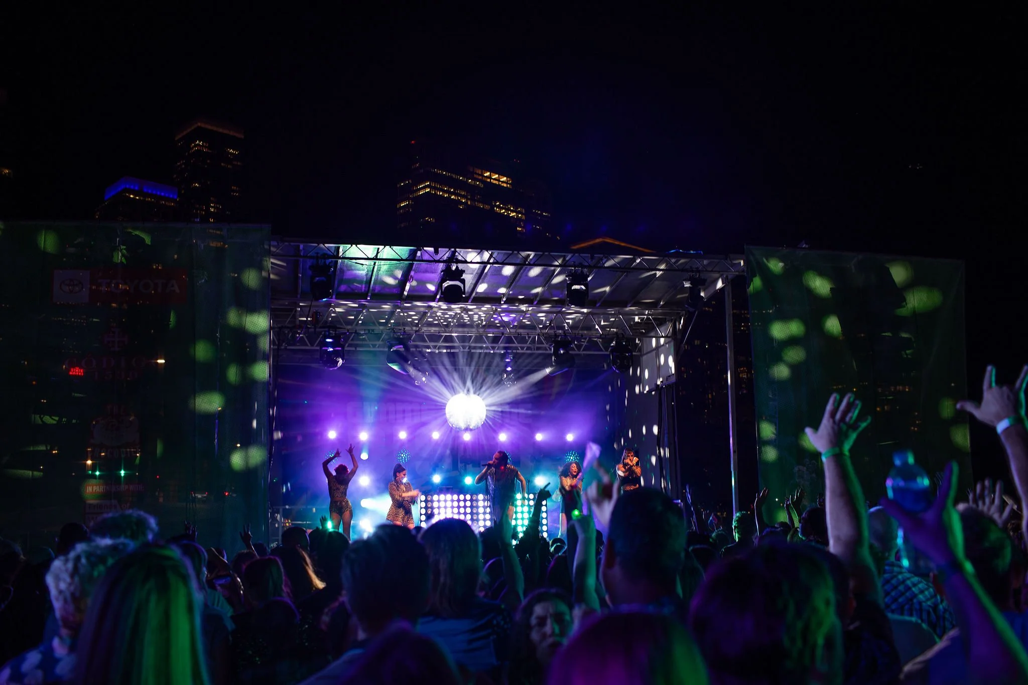 GimmeGimmeDisco_Pier62@PricklyPearPhotography-36.jpg