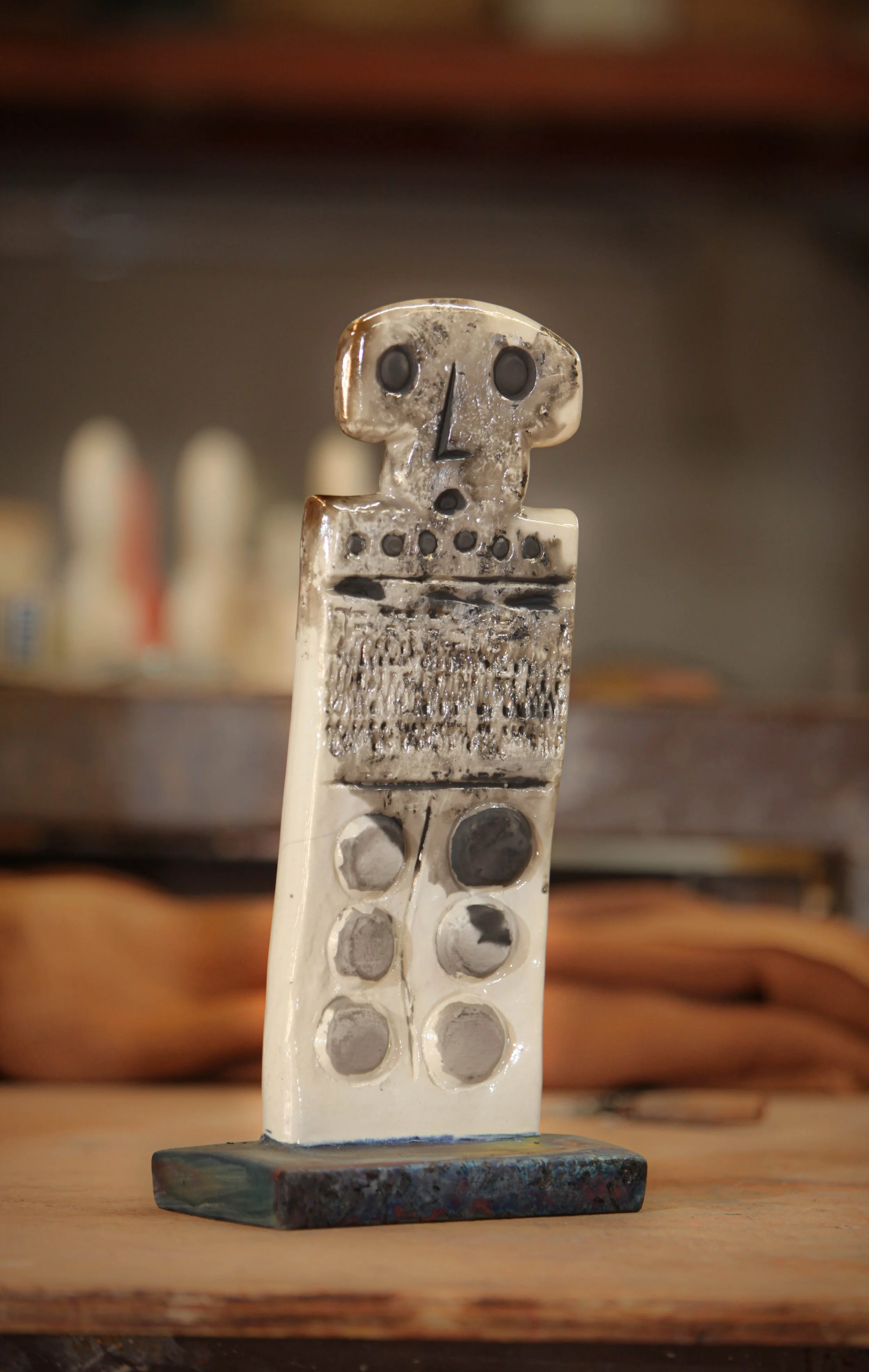 Critter Hammer Head White.jpg