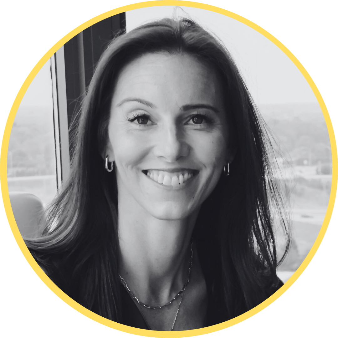 Amanda Hinman black and white headshot