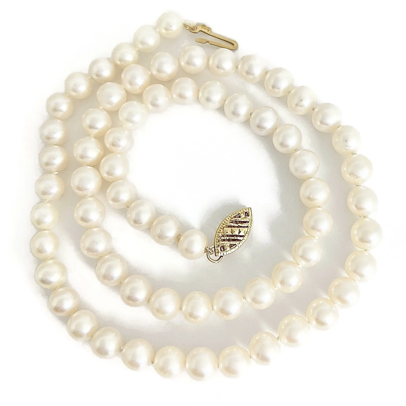 White Japanese Pearl Necklace