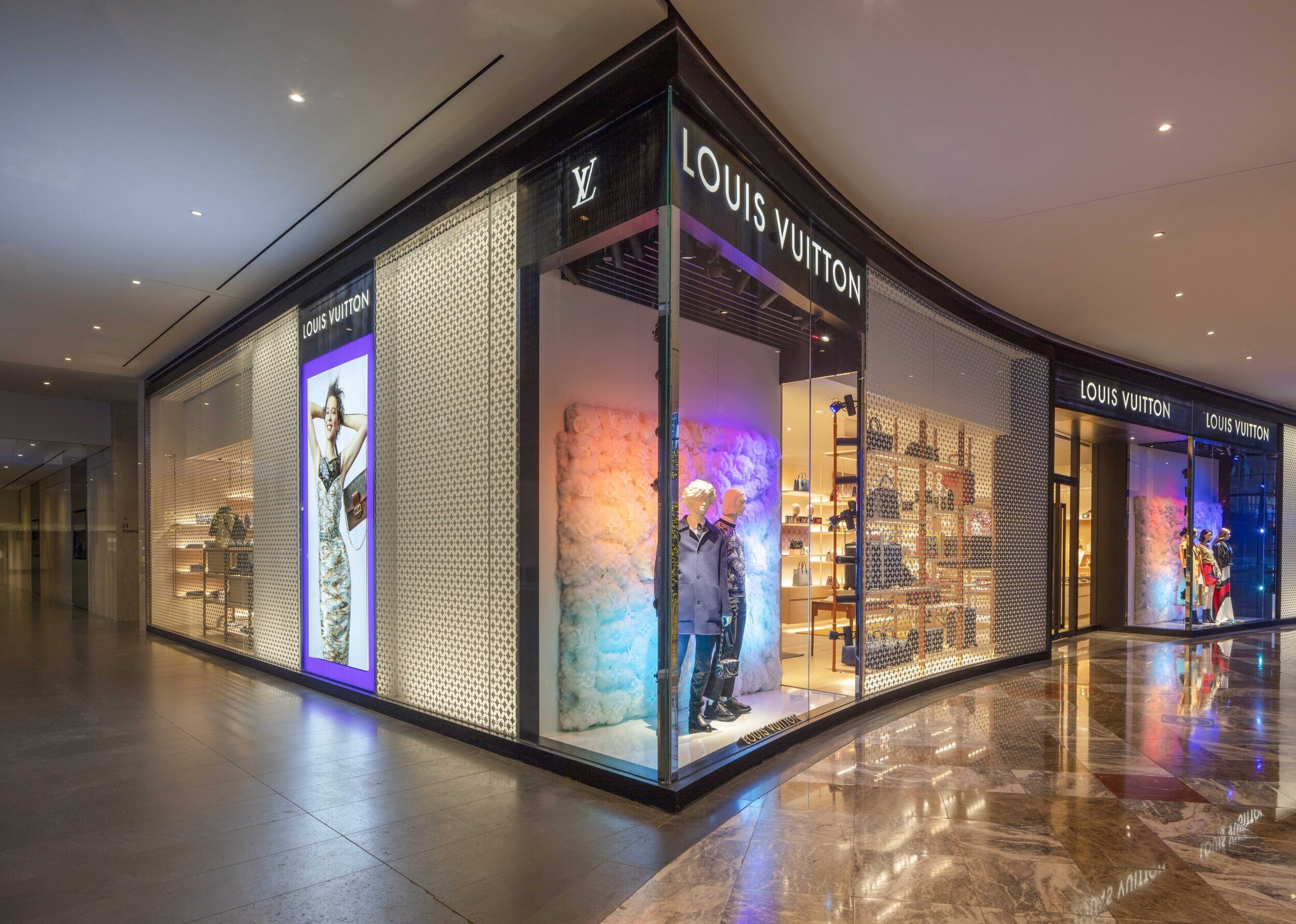 rsz_louis_vuitton_brookfield_place_photgrapher_paul_warchol_1.jpeg