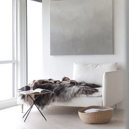 &ndash; White is the most beautiful color!
.
.
#2019 #livingroomideas #livingroom #livingroomdecor #design #interiordesign #interiordesigner #interiores #decor #decorationideas #decoration #organic #luxury #minimalist #home #cosy #trendy #design #sof
