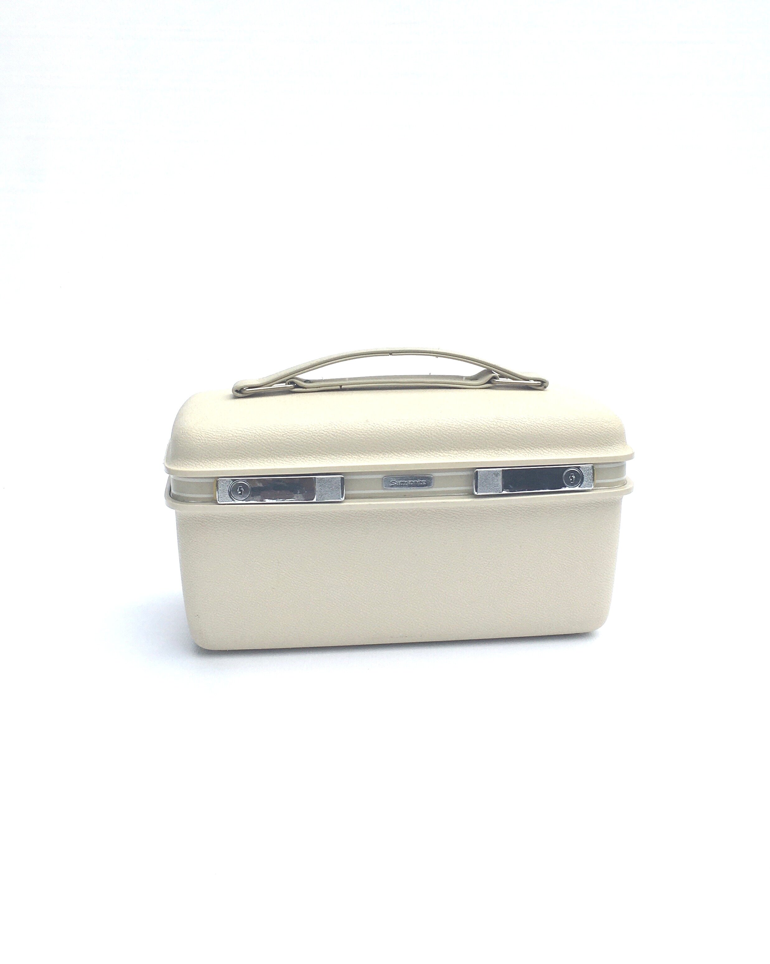 Retro Cosmetic Train Case